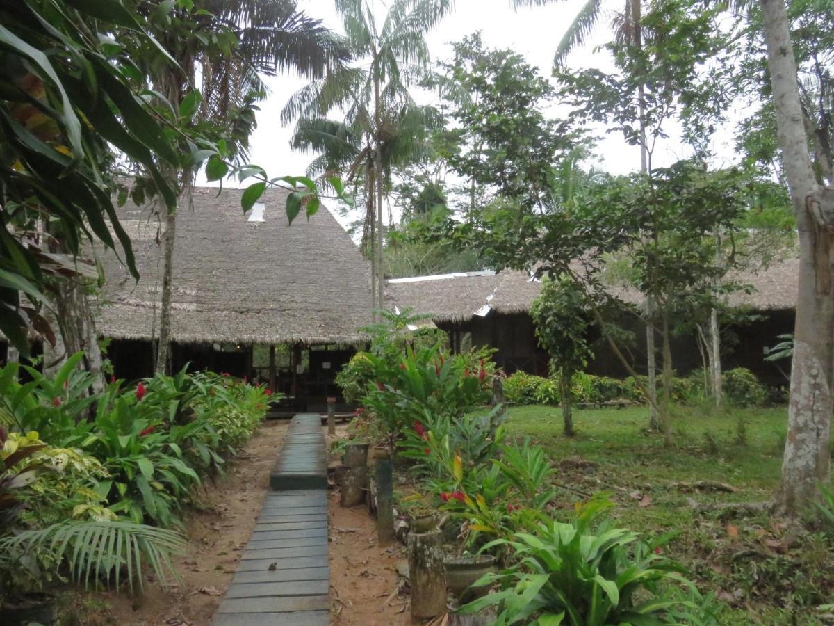 Sandoval Lake Lodge Puerto Maldonado Bagian luar foto